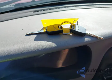 1998 Ford Explorer from USA, damaged, VIN 1FMZU34X2WZA20335